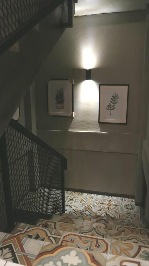 Sabi Guest House - Strategic Family -Married Couples Only- Hostel In Prawirotaman يوغياكارتا المظهر الخارجي الصورة
