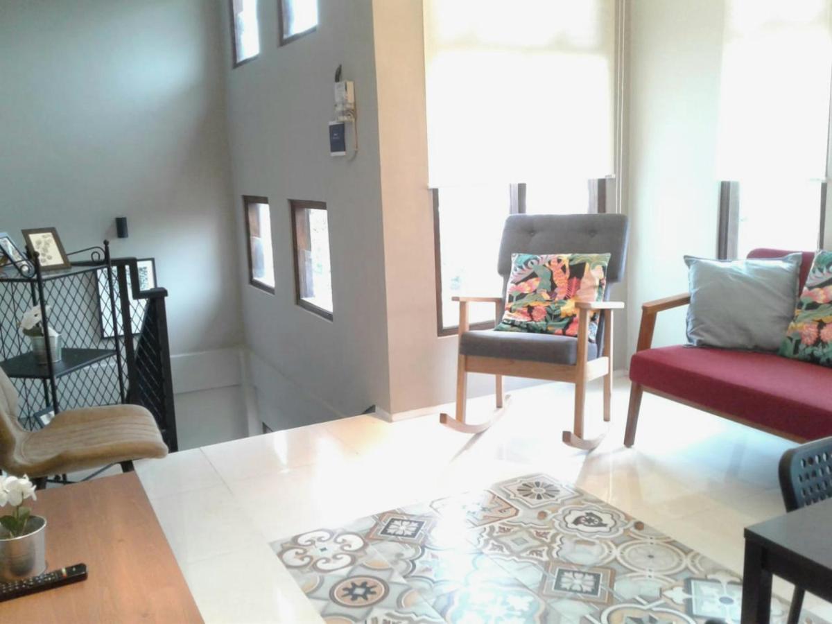 Sabi Guest House - Strategic Family -Married Couples Only- Hostel In Prawirotaman يوغياكارتا المظهر الخارجي الصورة