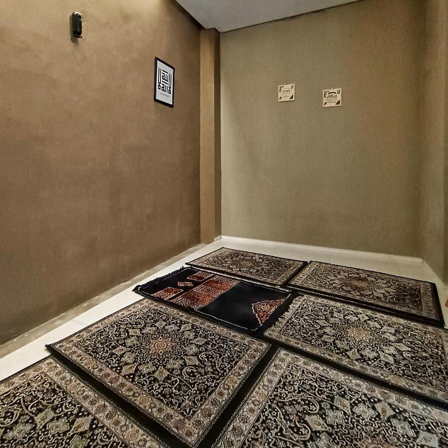 Sabi Guest House - Strategic Family -Married Couples Only- Hostel In Prawirotaman يوغياكارتا المظهر الخارجي الصورة